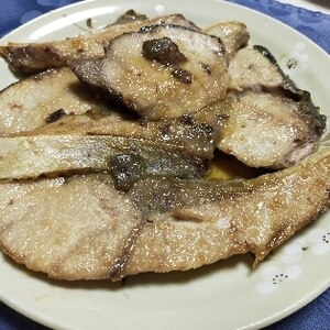 ポン酢・みりんで＊ぶりの照り焼き＊＊